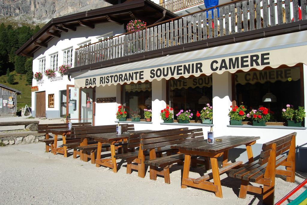 Rifugio Gardeccia Hutte Hotel Pozza di Fassa Exterior photo